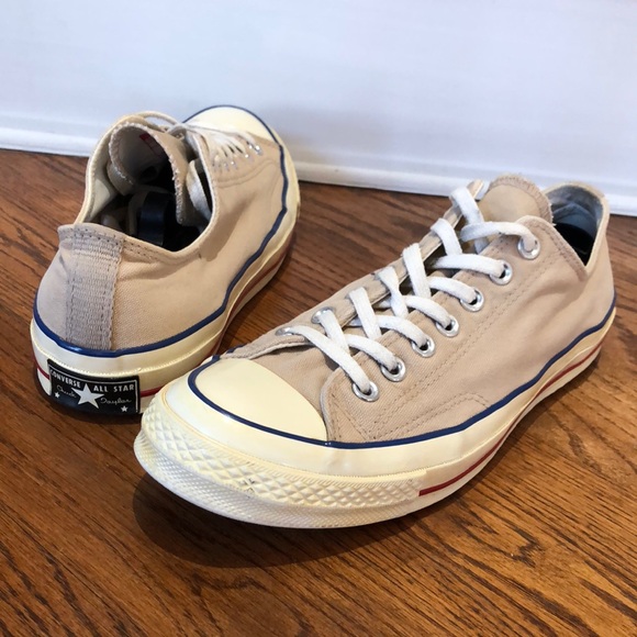 Converse Chuck Taylor Unisex Sneakers! - Picture 1 of 9